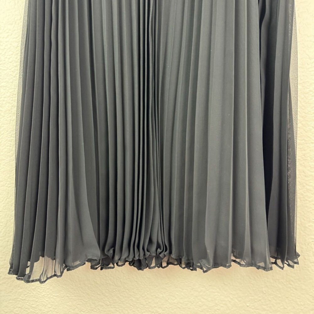 White House Black Market Pleated Chiffon Knee Length Dress Satin Trim Black 10 - Picture 14 of 16